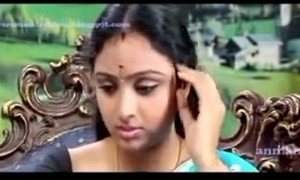 South waheetha sexy scene in tamil sexy clip anagarigam.mp4