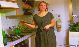 Housewife oral-sex from the 1950's!