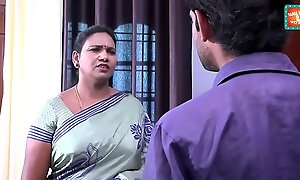 saree aunty seducing and flashing to TV repair chum  porn movie