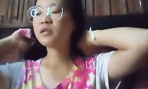 homemade amateur Asian girl horny 386