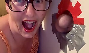 Labourer gets lucky at the gloryhole. Littlekiwi brings awesome mature homemade content, everytime.