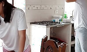 Stepmom with a big ass gets her pussy fucked by her perverted stepson CREAMPIE - Porn in Spanish