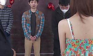 ASIAN JAPANESE PORN SEXY BABE RIDES ON A HUGE COCK ON THE