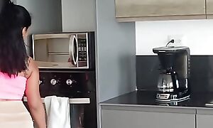 Stepmom with big tits was fucked while she was stuck in the washer
