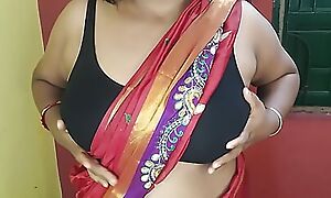 Horny Indian gorgeous stepmom showing her armpit and playing with her pussy closeup
