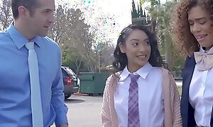 Schoolgirls Sarah Lace and Willow Ryder Suck Their Teacher's Cock Like a Vacuum Cleaner - FreeUse Fantasy