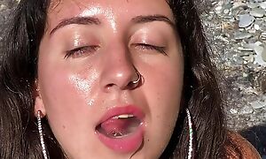 Slut's pussy fucked and cummed on all sides on the beach - 1.157