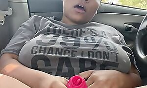 Numbah1Monstah gushing in car on rose!!