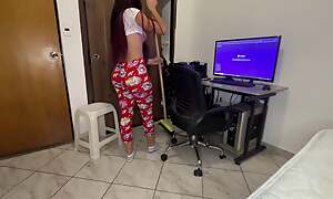 My Delicious Maid Cleaning the Room How Rich I Love Being Alone with Her